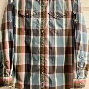 Patagonia Ladies Long-Sleeved Sun Stretch/Fishing Shirt, Med